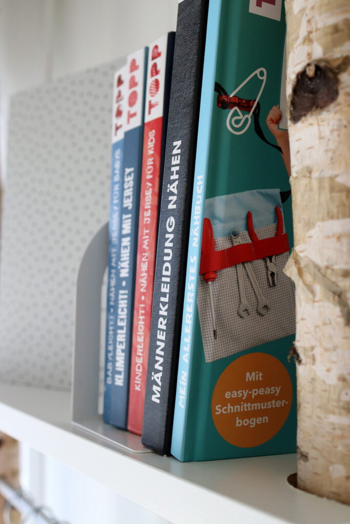 Die Bibliothek der Stoffbühni mit Schnittmusterbüchern